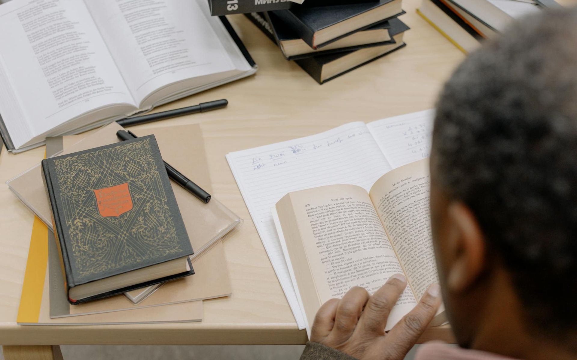 Comprehensive collection of educational courses and learning materials